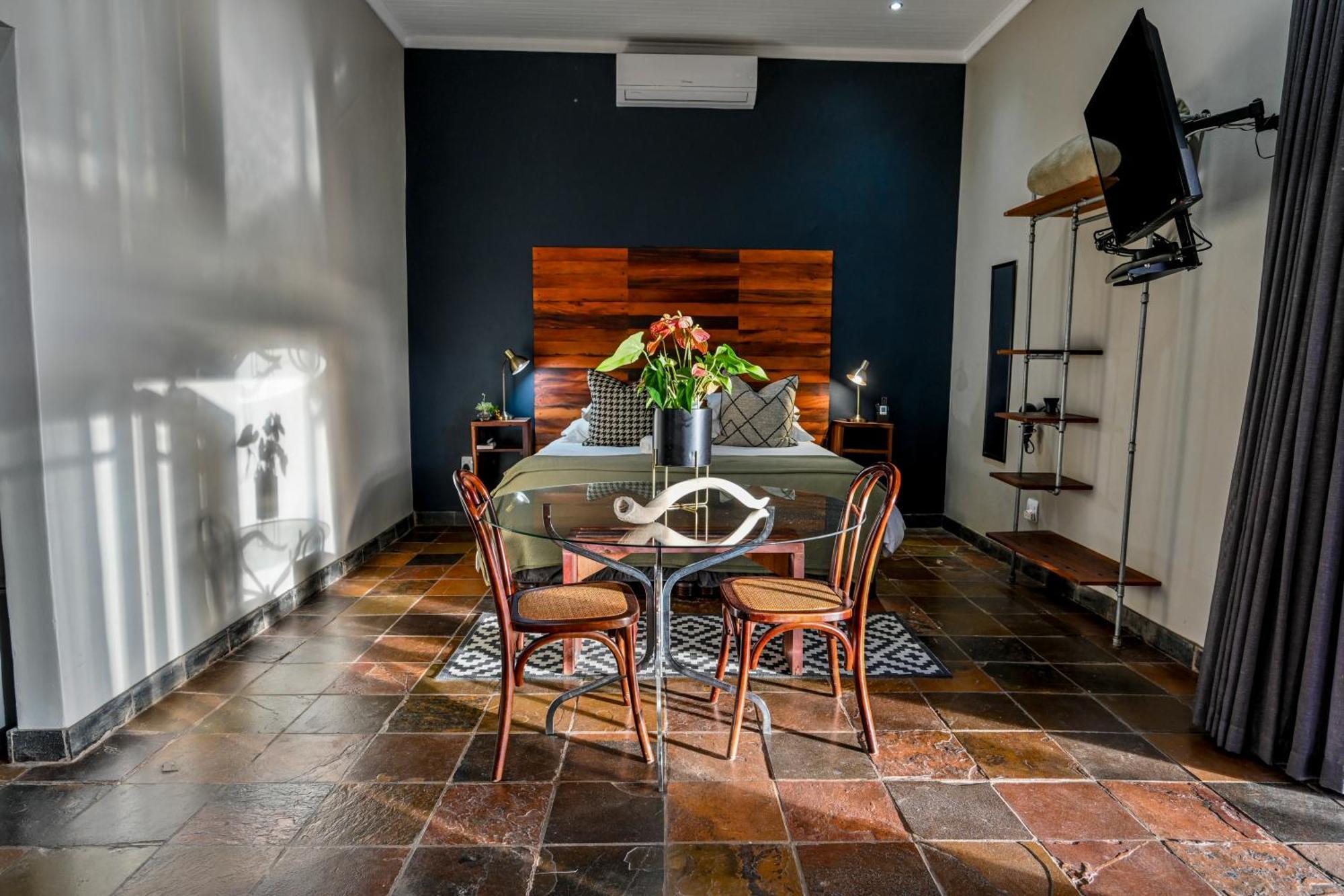 Blue Rain Guest House Блоемфонтейн Екстериор снимка
